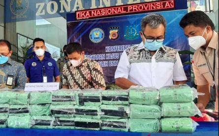 Four Accused Drug Couriers Sentenced to Death in Aceh - JPNN.com English