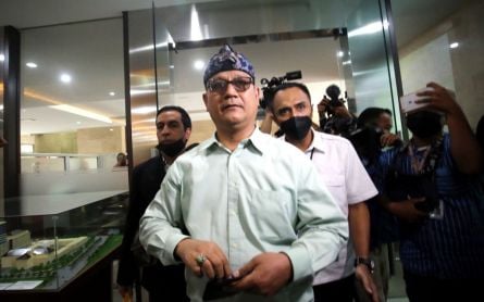 Edy Mulyadi to Propose Suspension, Pretrial After Arrest - JPNN.com English