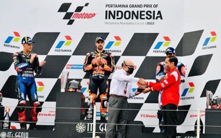 Jokowi Expresses Gratitude for Success of MotoGP Mandalika - JPNN.com English