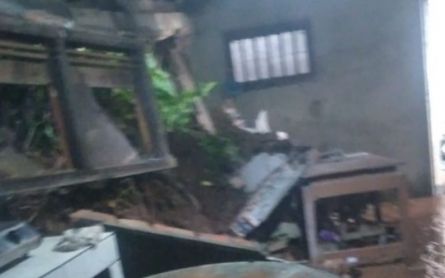 Bencana Longsor dan Banjir Kepung Kudus, Ratusan Rumah Terdampak - JPNN.com Jateng