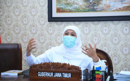 Khofifah Pastikan Vaksinasi Covid-19 di Jawa Timur Bakal Mencapai Target - JPNN.com Jatim