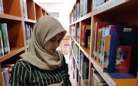 Perpustakaan Unusa Buka Layanan Kirim Buku untuk Mahasiswa Selama Covid-19 - JPNN.com Jatim