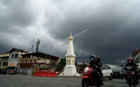 Waspada Hujan Petir, Berikut Prakiraan Cuaca Yogyakarta Selasa 15 Maret 2022  - JPNN.com Jogja