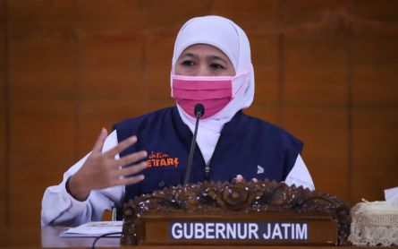 Omicron Merajalela, Gubernur Khofifah Berharap Vaksin Merah Putih Jadi Solusi - JPNN.com Jatim