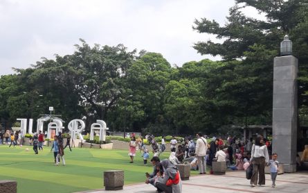 Meski PPKM Level 3, Taman di Bandung Masih Dipadati Warga - JPNN.com Jabar