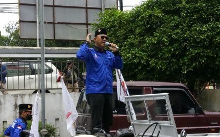 SBSI Yogyakarta Bongkar Mitos JKP Sebagai Pelindung Pekerja, Omong Kosong! - JPNN.com Jogja