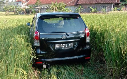 Mobil Hendi Tiba-Tiba Masuk Area Sawah, Bikin Kaget, Polisi Bilang Begini - JPNN.com Jogja