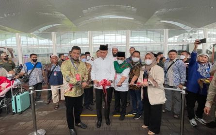 Kabar Baik, Kini Jemaah Umrah Bisa Kembali Terbang ke Madinah Lewat Bandara Kualanamu - JPNN.com Sumut