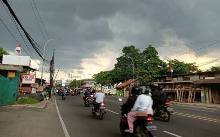 Prakiraan Cuaca Hari Ini, BMKG Mengimbau 3 Daerah di Banten untuk Waspada - JPNN.com Banten