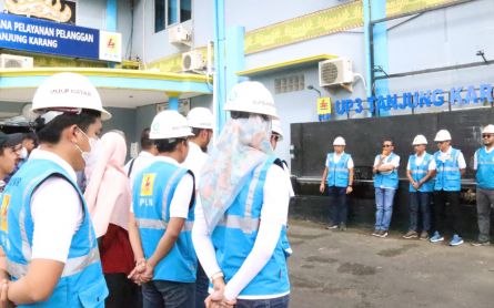 Antisipasi Kebakaran Listrik, PLN Periksa KWH Meter ke Rumah Pelanggan - JPNN.com Lampung