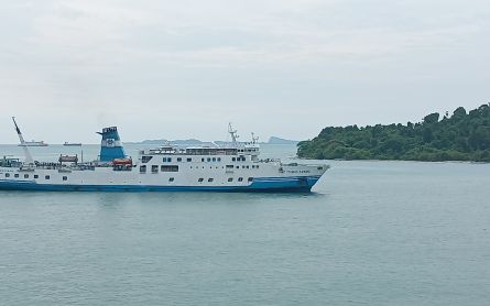 Jadwal Penyeberangan Kapal Feri Rute Merak-Bakauheni Hari Ini, Rabu (13/9) - JPNN.com Banten