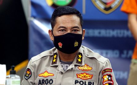 Oknum Polisi Ditahan karena Menembak Kepala Buronan Judi - JPNN.com Jatim