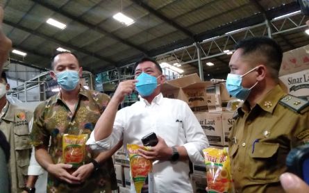 Bareskrim Mabes Polri Temukan 345 Ton Minyak Goreng di Gudang CV Sinar Laut - JPNN.com Lampung