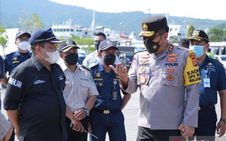 Arus Mudik Pelabuhan Lembar Masih Aman, Kapolda NTB: Beri Pelayanan Terbaik - JPNN.com NTB