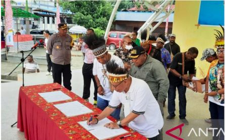 Dewan Adat Wondama Deklarasikan Bomberay Raya Jadi Calon Provinsi - JPNN.com Papua