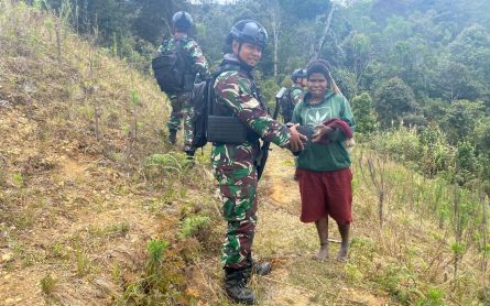 Pos Malagayneri Satgas Yonif Mekanis 203/AK Beranjangsana di Desa Nambu - JPNN.com Papua