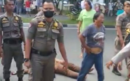 Berawal dari Melerai Perseteruan, PKL Pantai Purus: Teman Saya Diseret seperti Anjing - JPNN.com Sumbar