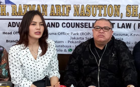 Razman Arif Nasution Ungkap Gaji Iqlima Kim sebagai Aspri Hotman, Oh Ternyata - JPNN.com Lampung