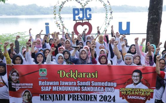 Cara Kreatif Jawara Sumedang Berikan Dukungan ke Sandiaga Uno - JPNN.com