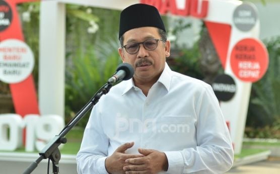 Ustaz Abdul Soman Ditolak Singapura, Wamenag: Tak Usah Berlebihan, Probowo Juga Pernah Ditolak - JPNN.com NTB