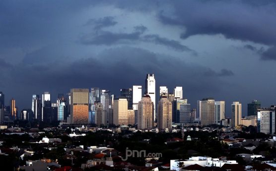 Cuaca Jawa Timur Hari Ini 27 Mei 2022, Kondisi Buruk Melanda 10 Wilayah dari Siang Hingga Malam - JPNN.com Jatim