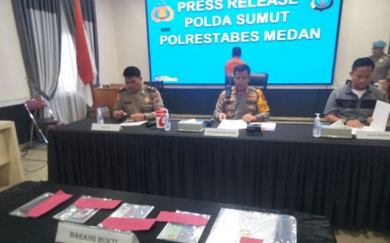 Polisi Bekuk Pria Bertato Pelaku Pembunuhan Seorang Janda di Medan, Nyaris Tewas Diamuk Massa - JPNN.com Sumut