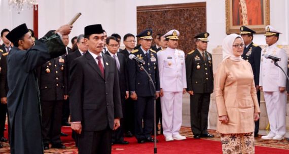 Presiden Jokowi Lantik Kepala BPOM dan BNPT yang Baru - JPNN.com