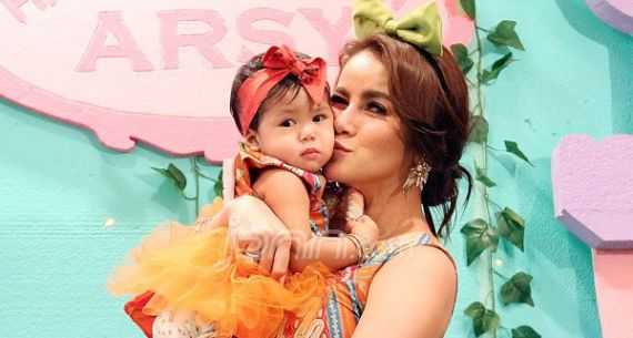 Bersama Sang Putri, Olla Ramlan Tampil Cantik di Ultah Arsy - JPNN.com