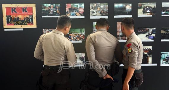 Peringati 12 Tahun Berdiri, KPK Gelar Pameran Photo - JPNN.com