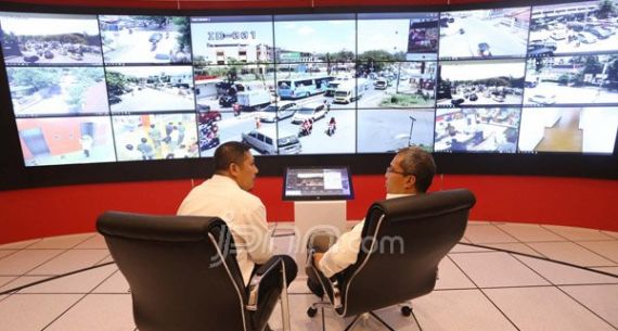 Antisipasi Kemacetan, Wali Kota Makassar terjun Langsung Pantau Arus Lalu Lintas - JPNN.com