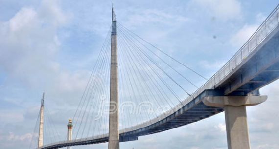 Malam Pergantian Tahun, Jembatan Pedestrian Gentala Arasy Ditutup - JPNN.com