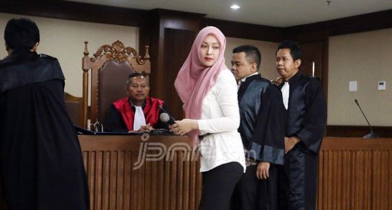 Angelina Sondakh Bersaksi di Sidang M Nazarudiin - JPNN.com