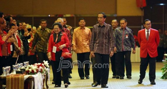 Megawati, Presiden Jokowi dan Wapres JK Hadiri Rapat Kerja Nasional I PDIP - JPNN.com
