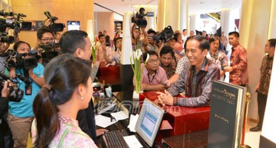 Presiden Jokowi Berkunjung ke Kawasan Sarinah Thamrin - JPNN.com