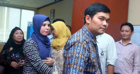 Indra Bekti Didera Kasus, Aldila Tunjukkan Kesetiaannya Sebagai Istri - JPNN.com