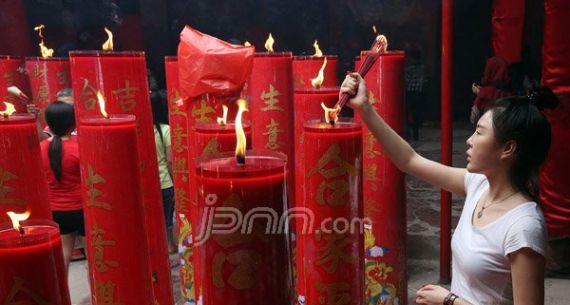 Inilah Suasana Imlek di Wihara Dharma Bhakti Petak Sembilan - JPNN.com