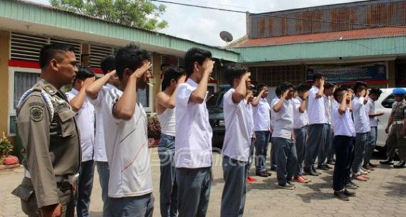 Kenakalan Remaja di Kota Padang Sudah Memprihatinkan - JPNN.com