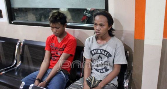 Cegat dan Ancam Pria di Jalan, Dua Pemuda ini Akhirnya Diamankan - JPNN.com
