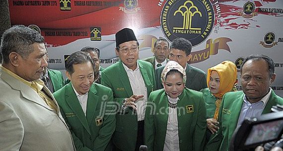 Djan Faridz Bersama Tokoh Senior PPP Berdialog dengan Menkumham - JPNN.com