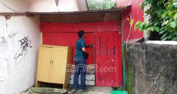 Polsek Jagakarsa Bongkar Prostitusi Berkedok Warung Kedai Kopi - JPNN.com