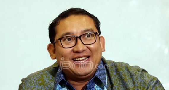 DPR Lari Kencang Capai Target Legislasi, Pemerintah: 'Slow laa', Ada Apa? - JPNN.com