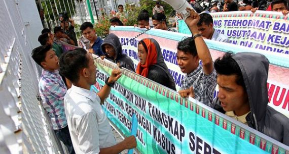 Plt Gubernur Riau Diminta Segera Copot Syahril Tamun sebagai Kadin Bina Marga - JPNN.com