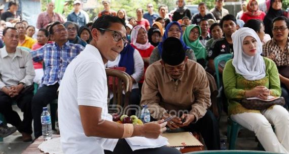 Sandiaga Uno : Pemberian Tempat Berdagang Sangat Bermanfaat daripada Penggusuran - JPNN.com