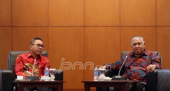 Ketua MPR Lakukan Pertemuan dengan Ketua Dewan Nasional Pergerakan Indonesia - JPNN.com