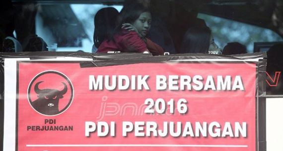 PDIP Lepas 3700 Pemudik - JPNN.com