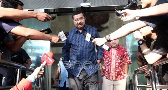 KPK Periksa Tengku Erry Nuradi untuk Kasus Anggota DPRD Sumut - JPNN.com