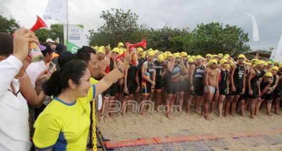 1700 Pelari Ikuti Herbalife Bali International Triathlon 2016 - JPNN.com