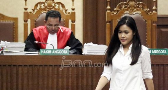 Sidang Kembali Digelar, Pihak Jessica Hadirkan Saksi Ahli - JPNN.com