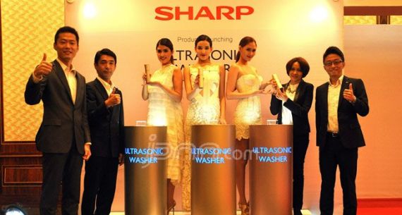 Sharp Luncurkan Ultrasonic Washer - JPNN.com