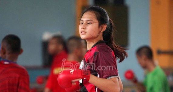 Karateka Putri Ceyco Georgia Zefanya Hutagalung - JPNN.com